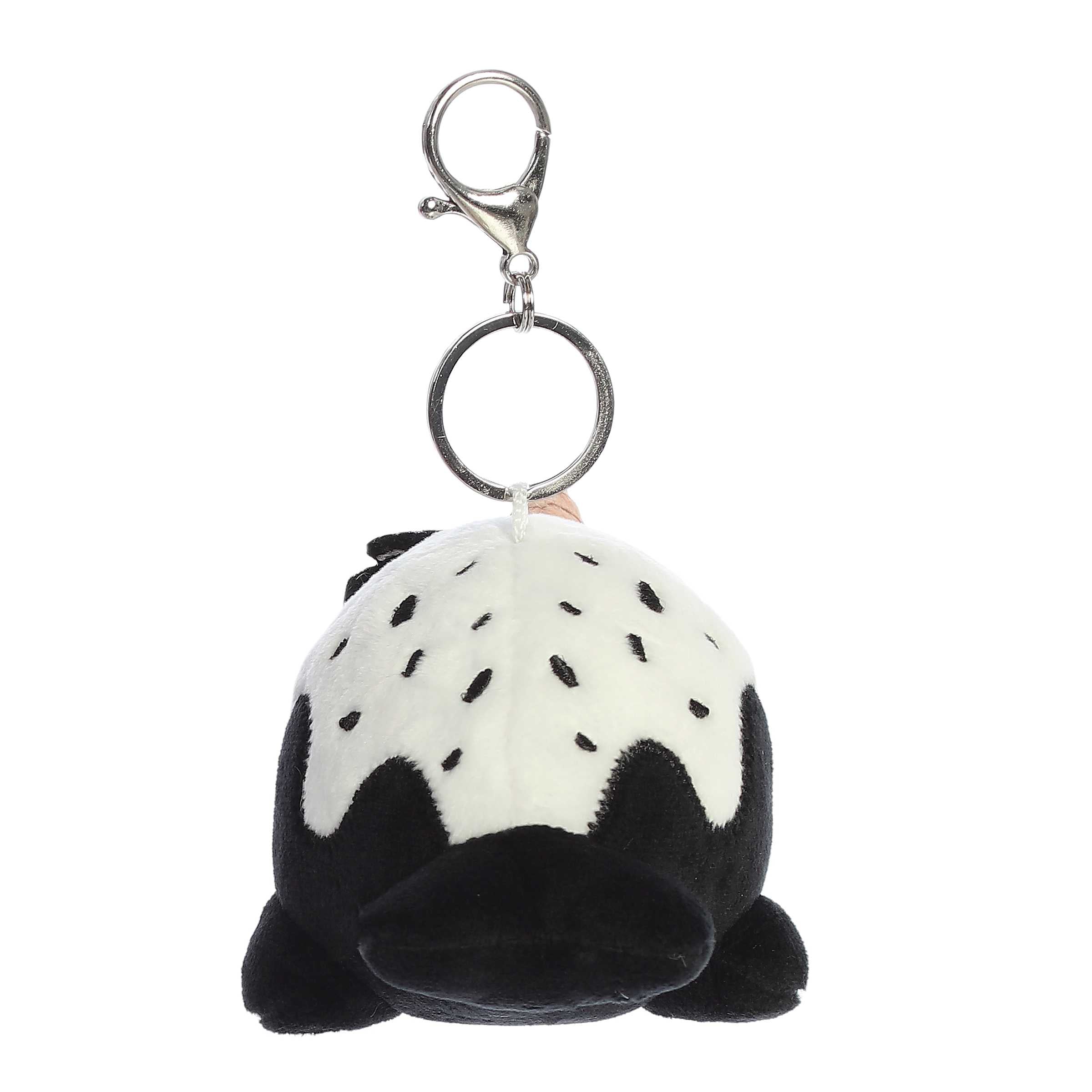 Aurora® - Tasty Peach® - 4" Cookies & Cream Nomwhal Keychain