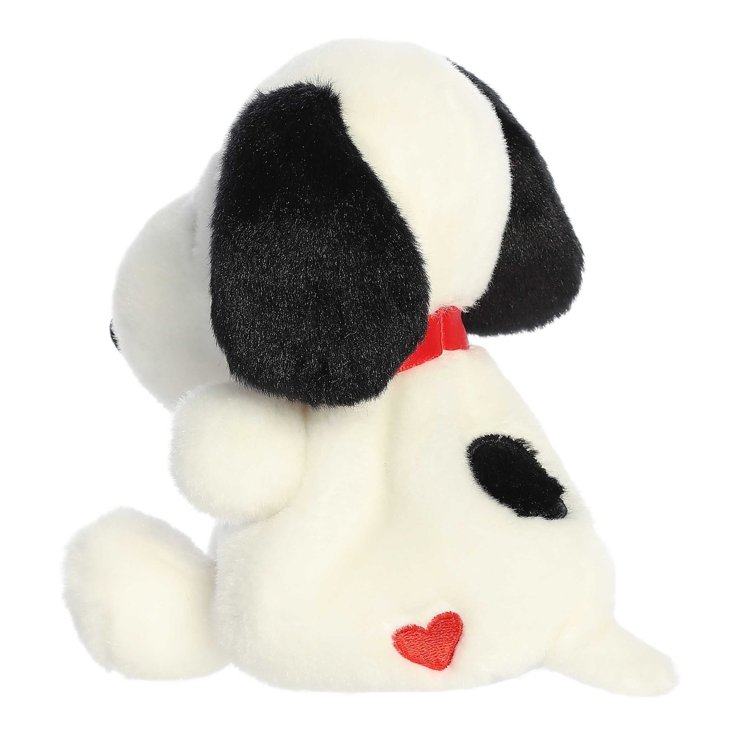 Aurora® - Peanuts® - Palm Pals™ - 5" Snoopy Hearts