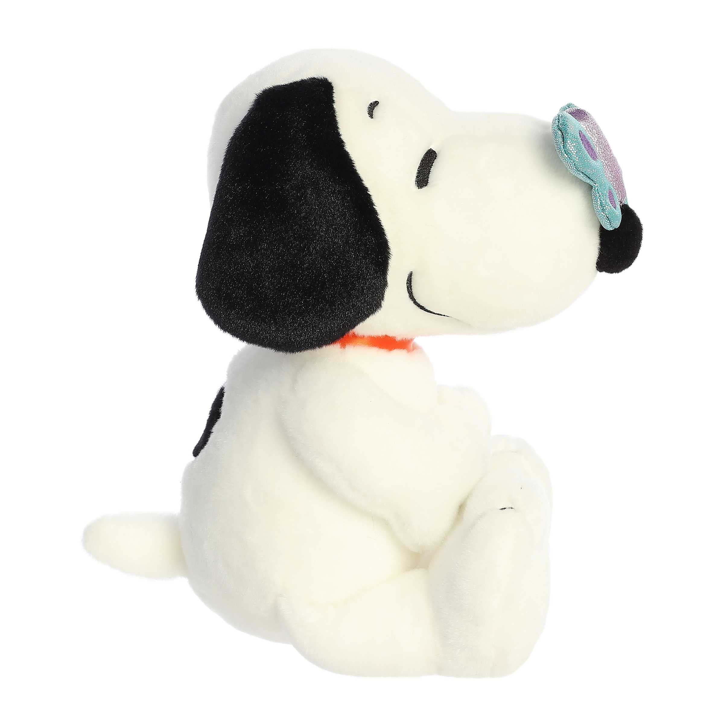 Aurora® - Peanuts® - 11" Snoopy With Butterfly