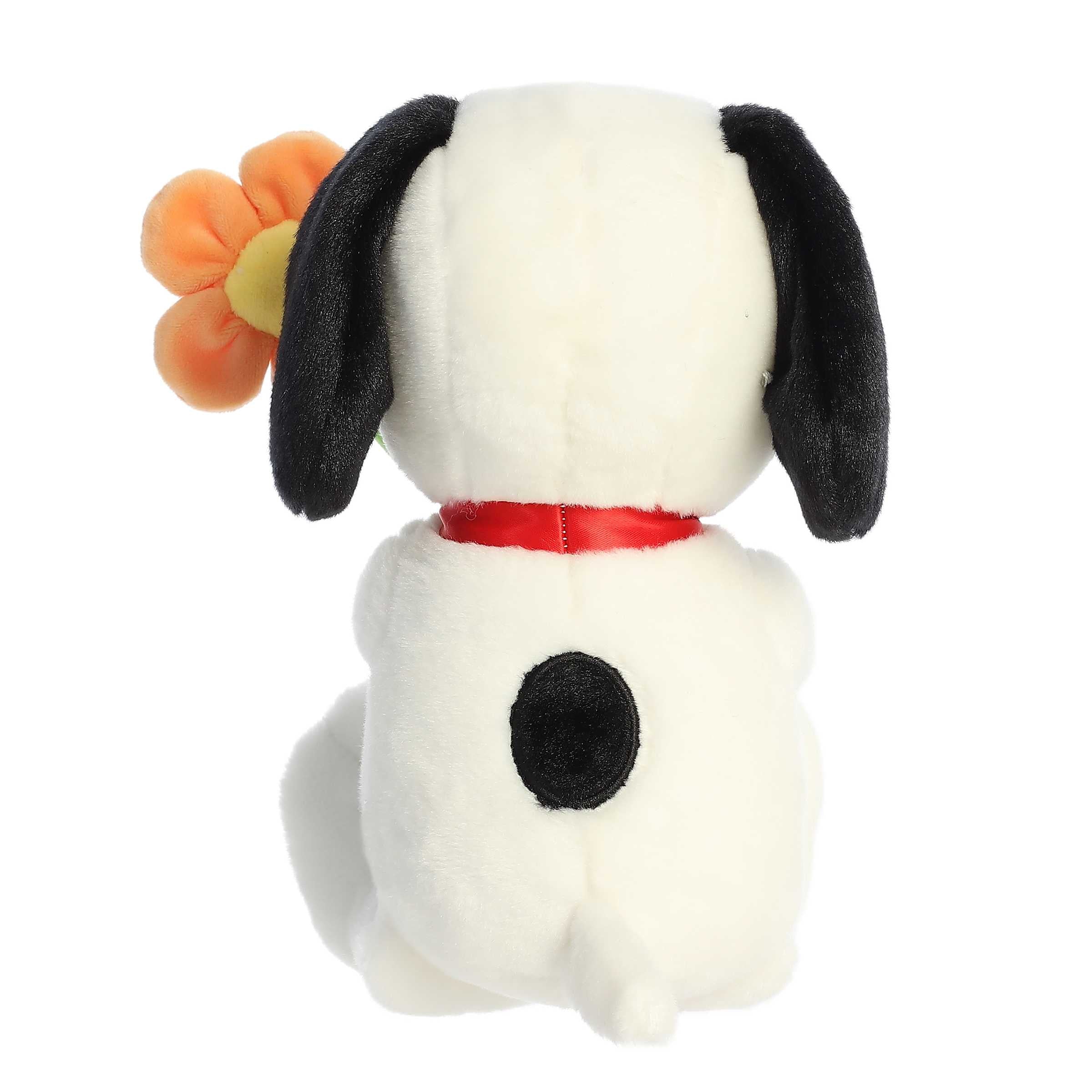 Aurora® - Peanuts® - 11" Snoopy With Flower