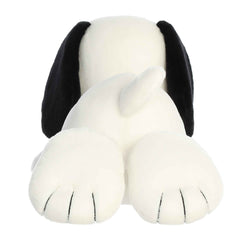 Aurora® - Peanuts® - Snoopy™ - Laying